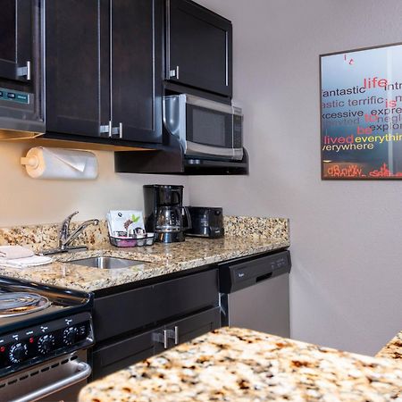 Towneplace Suites By Marriott East Lansing Luaran gambar