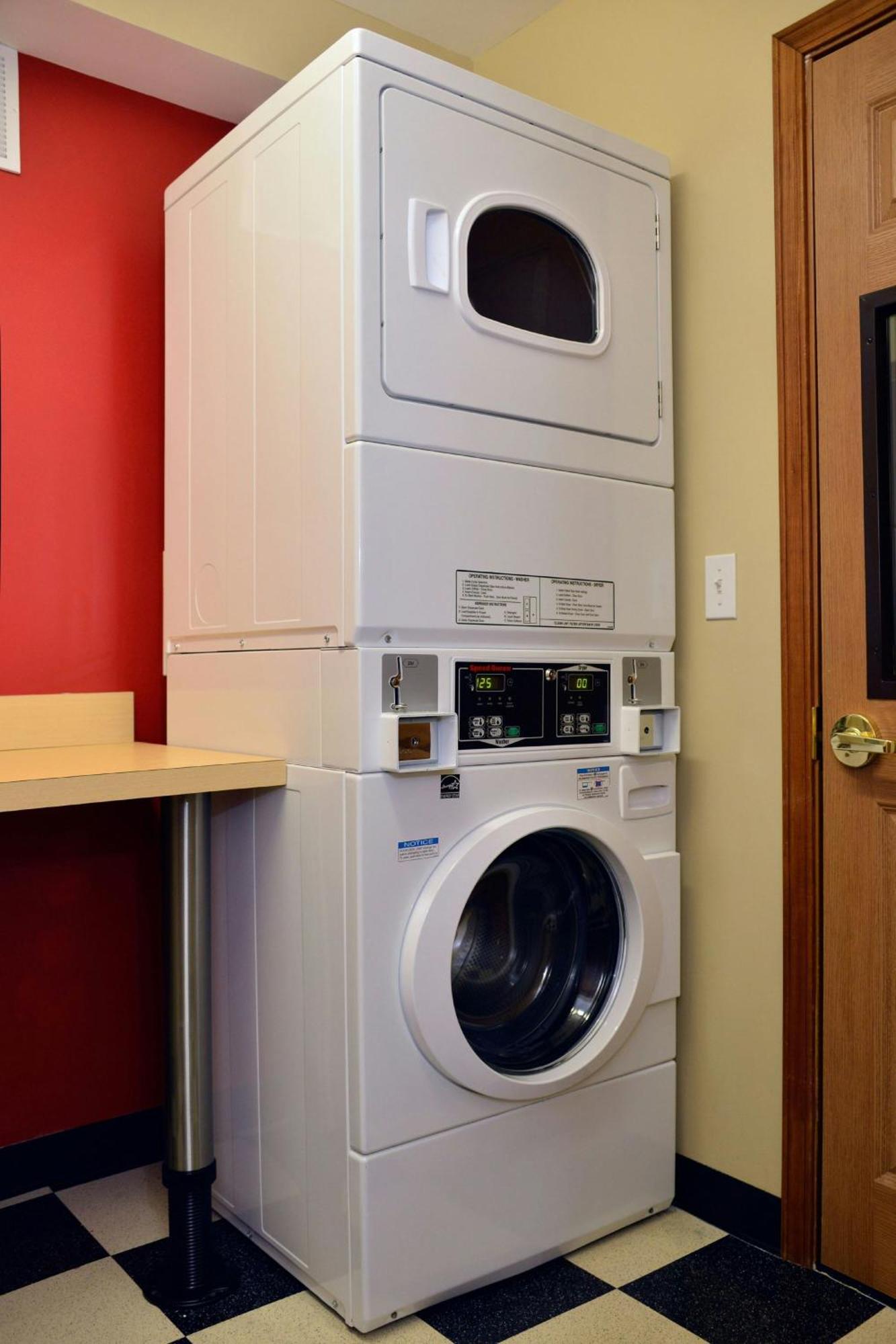 Towneplace Suites By Marriott East Lansing Luaran gambar