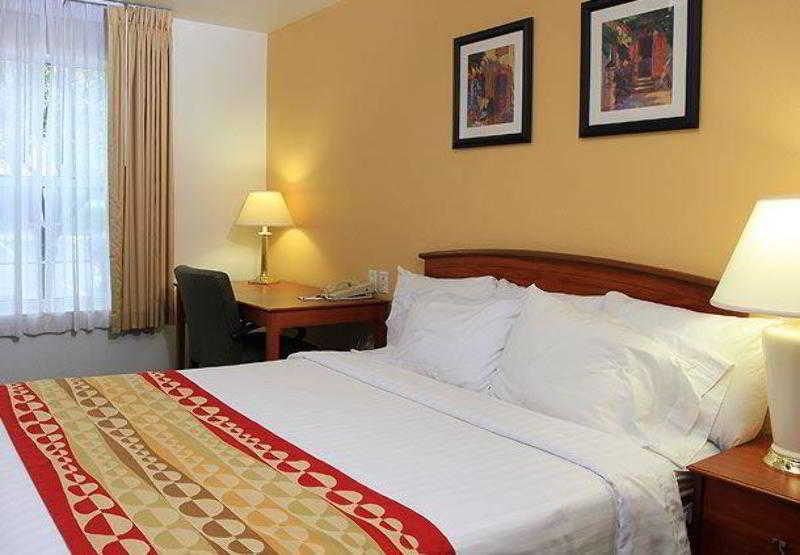 Towneplace Suites By Marriott East Lansing Luaran gambar